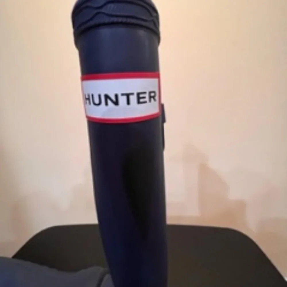 Hunter size 6 blue tall rain boots